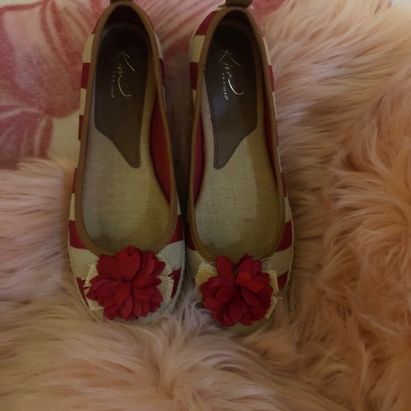 Kim Rogers flats with red flower detail - Picture 1 of 2